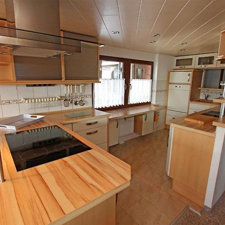 Ferienhaus Kagar See 10641 エクステリア 写真