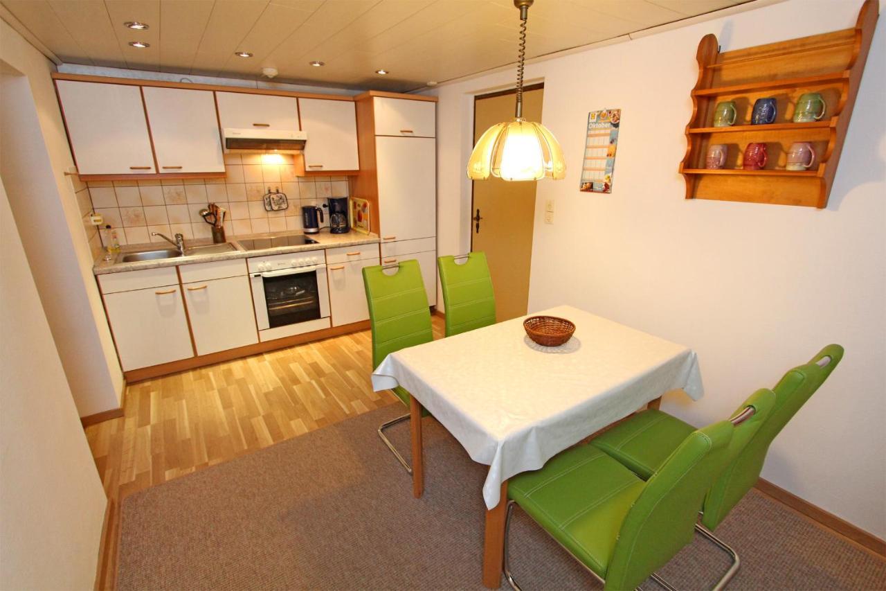 Ferienhaus Kagar See 10641 エクステリア 写真